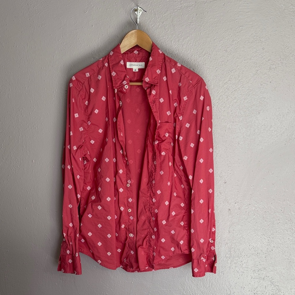 Aeropostale Coral Patterned Button Down Shirt